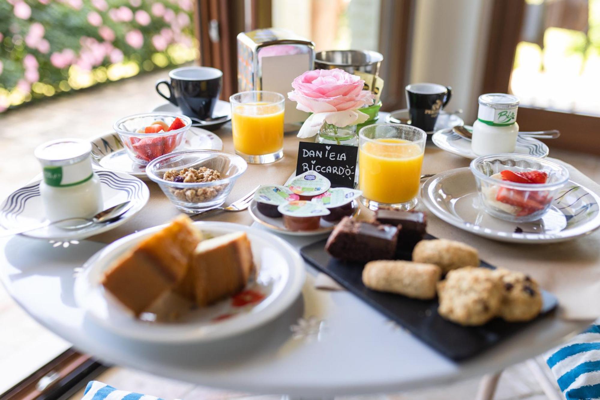 Villa Cri Cri B&B Di Charme San Benedetto del Tronto Eksteriør bilde