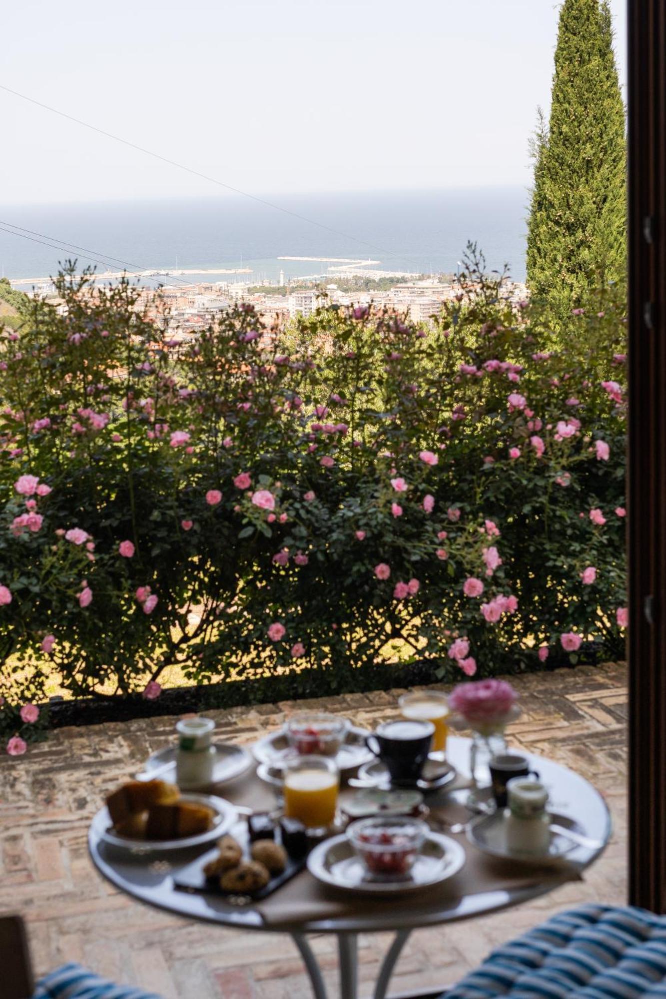 Villa Cri Cri B&B Di Charme San Benedetto del Tronto Eksteriør bilde